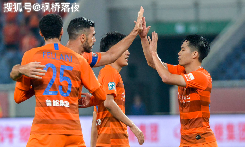 IM体育赛事直播入口-中超比赛锦上添花，冠军固若金汤