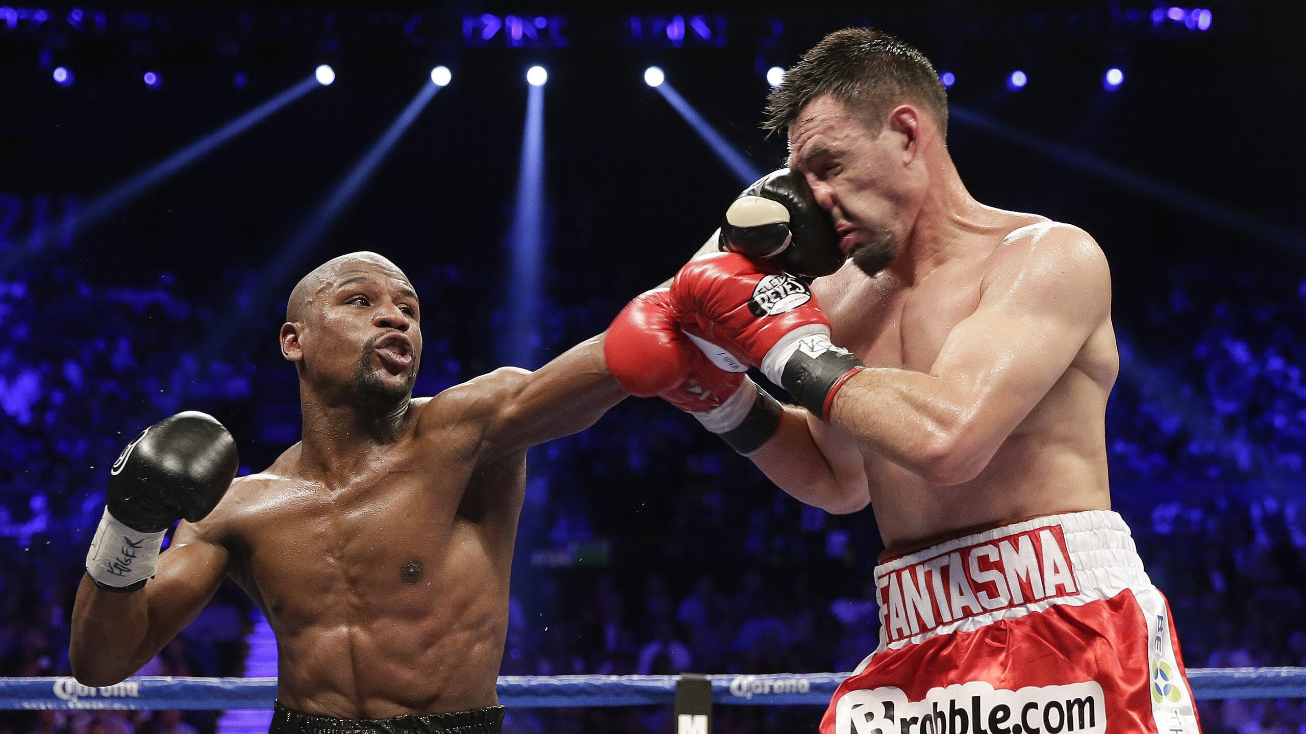 马克西,费城夜空最亮的星,季后赛之夜的大场面先生